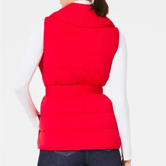 SPANX AirEssentials®
Puffy Vest - Picture 4 of 6